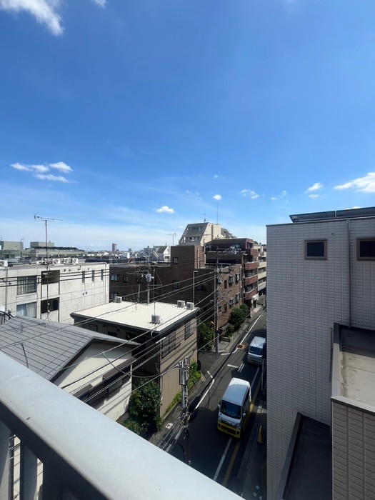 室内からの展望 第１３通南ビル