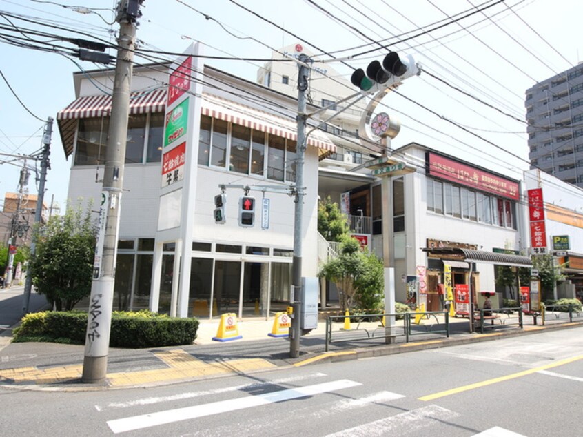 サイゼリヤ(その他飲食（ファミレスなど）)まで77m 東洋ハイツ