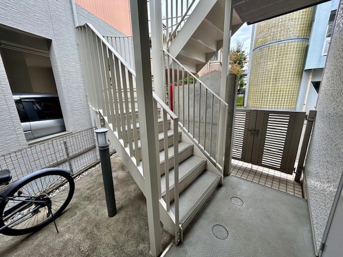 エントランス部分 ドミールM