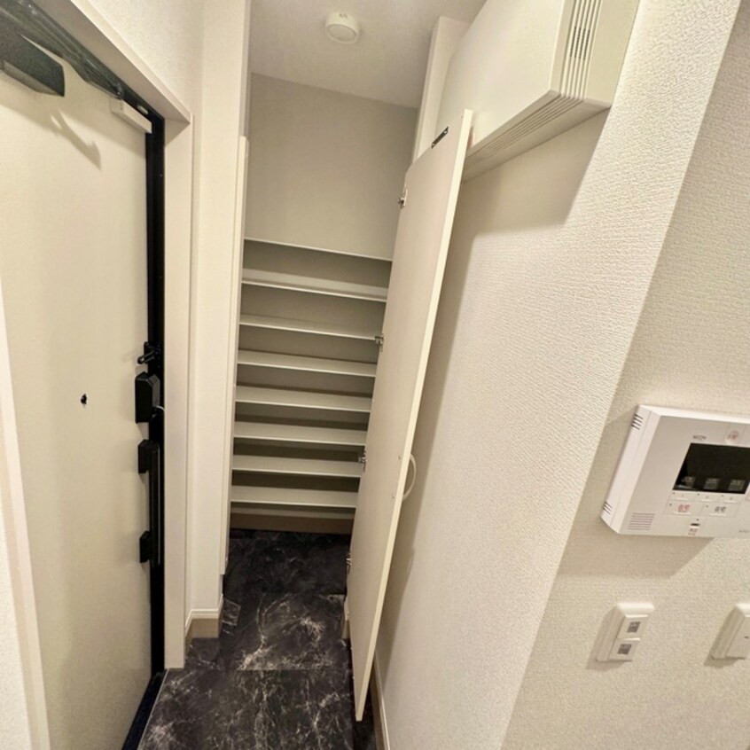 靴箱 コルマール