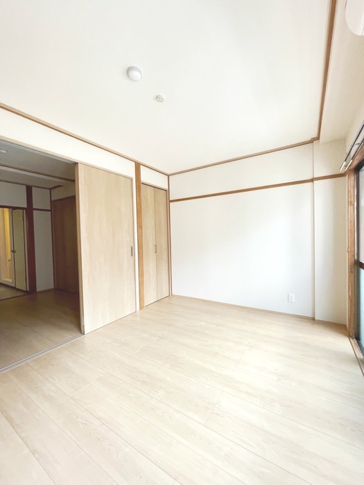 居室 小谷田ビル