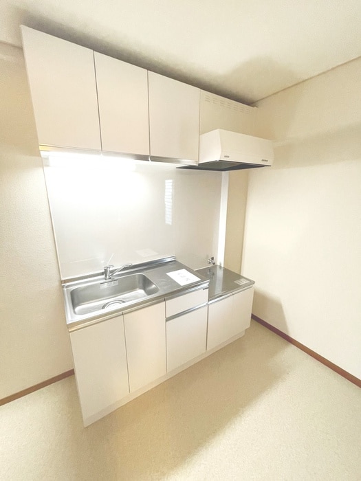 キッチン 小谷田ビル