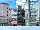 室内からの展望 小谷田ビル