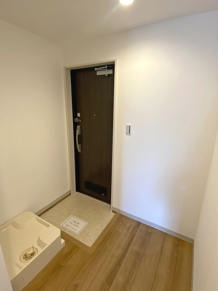 玄関 keep right 南長崎