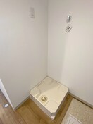 洗濯機置場 keep right 南長崎