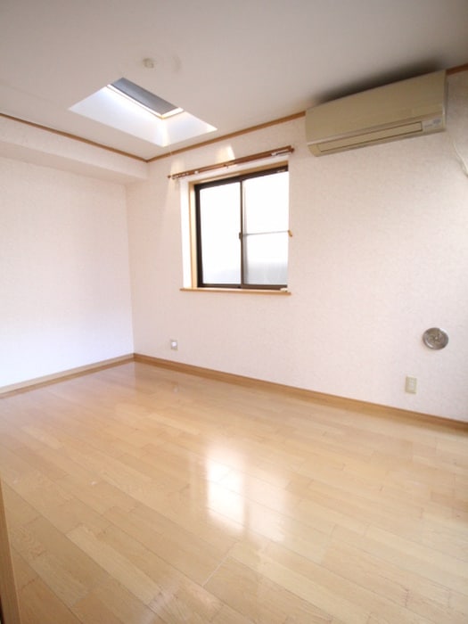 居室 スバルハイツ