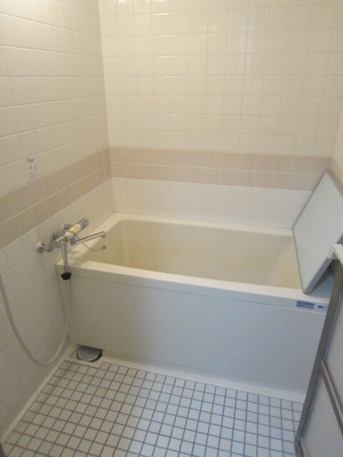 バス／シャワールーム等 カスティ－ヨ杵島