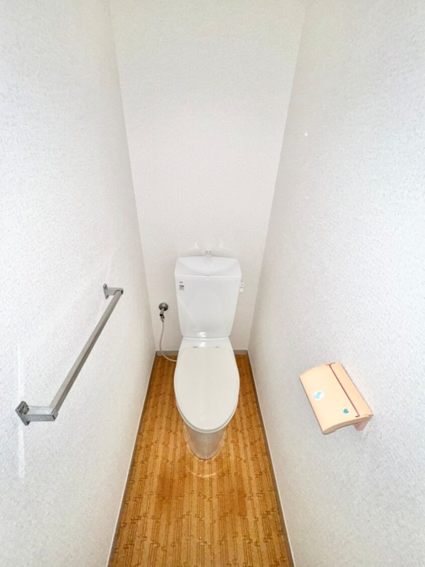 トイレ ドミ－ル吉田