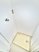 洗濯機置場 ドミ－ル吉田