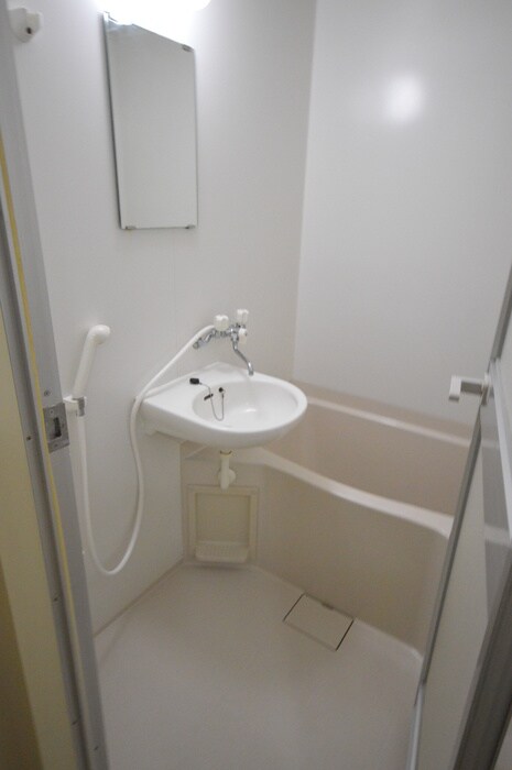 バス／シャワールーム等 ＣＯＭ　Ｙ．Ｓ