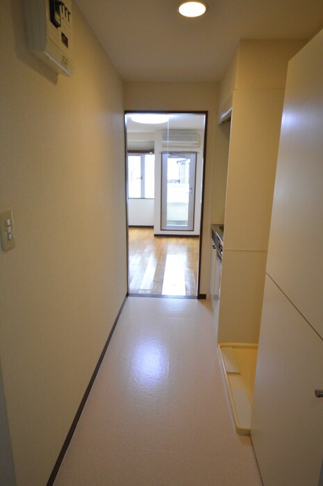 廊下 ＣＯＭ　Ｙ．Ｓ