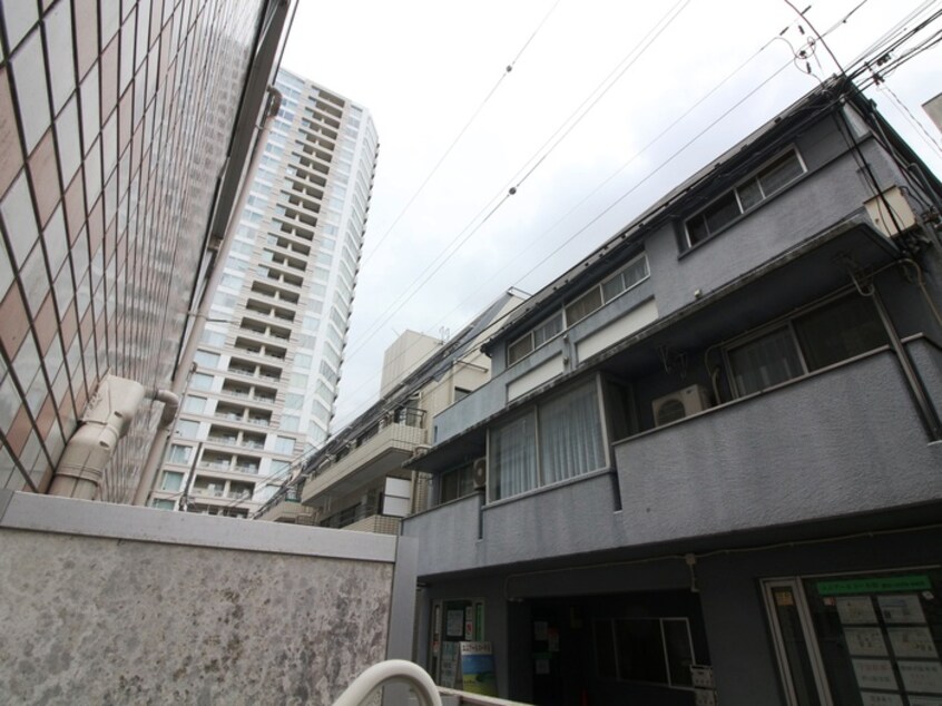 室内からの展望 ＣＯＭ　Ｙ．Ｓ