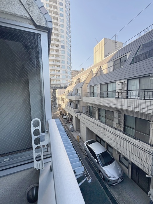 室内からの展望 ＣＯＭ　Ｙ．Ｓ