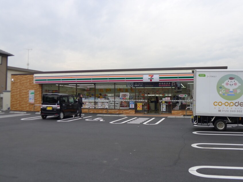 セブンイレフン(コンビニ)まで289m キャッスルピア