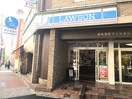 ローソン 西麻布四丁目店(コンビニ)まで300m ドゥーエ西麻布Ⅱ