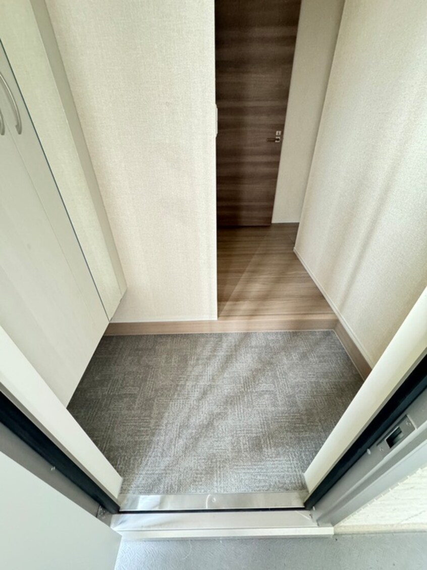 玄関 ラ・ルーチェ湘南