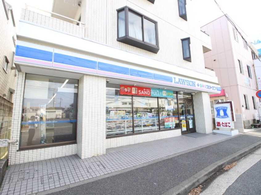 ローソン ＬＴＦ馬堀海岸店(コンビニ)まで550m ベルピア馬堀海岸第４