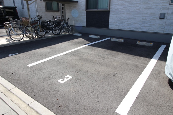 駐車場 Felice A棟