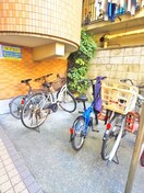 駐輪場 クレ－ル・カサベルデ