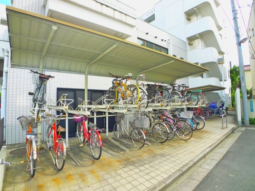 駐輪場 クレセント南千住