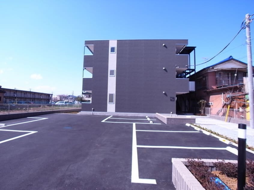 駐車場 リブリ・フォーエバー