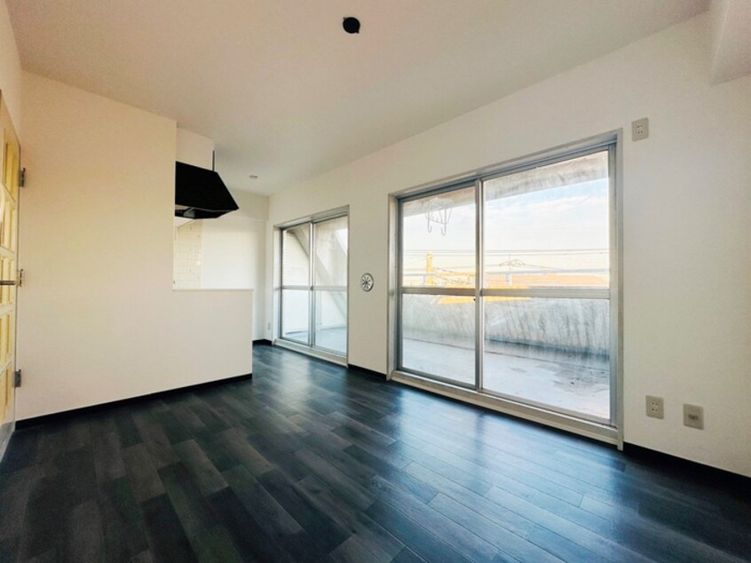 居室 サンロ－ド一番館