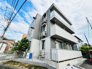 Premier Court S
