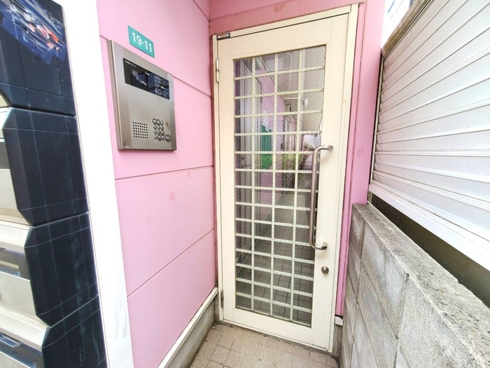 エントランス部分 シエスタルイス