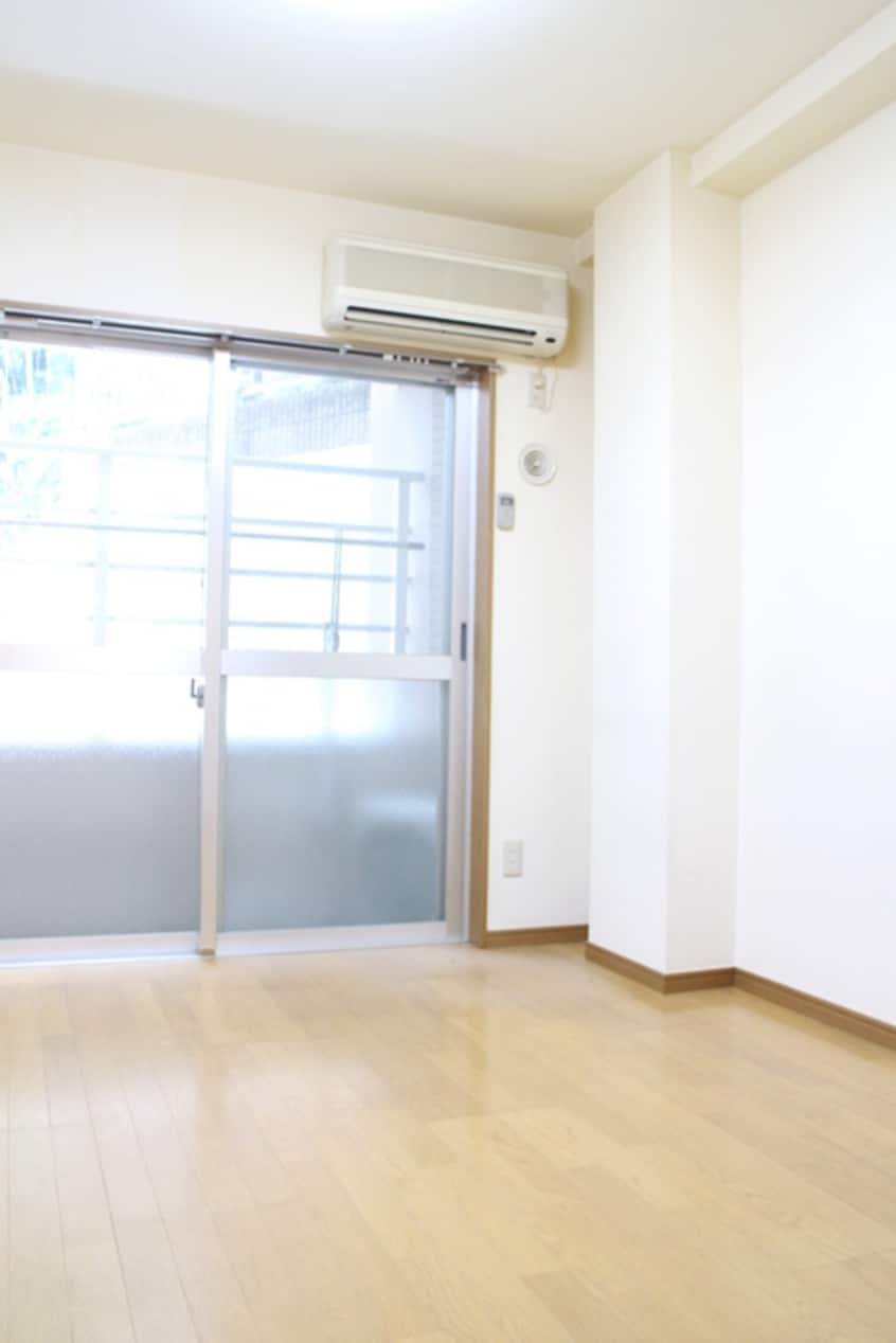 居室 サンヒルズⅡ