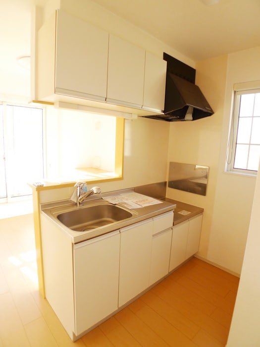 キッチン アンソレイェⅢ