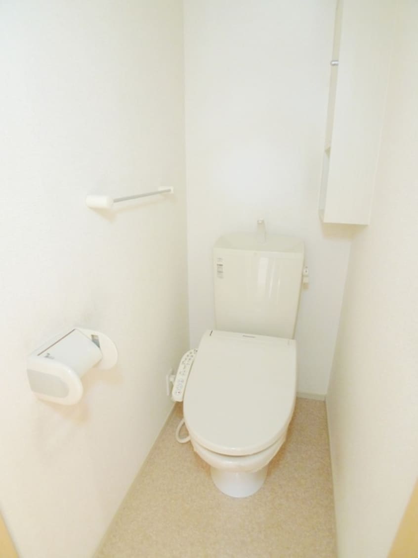 トイレ アンソレイェⅢ