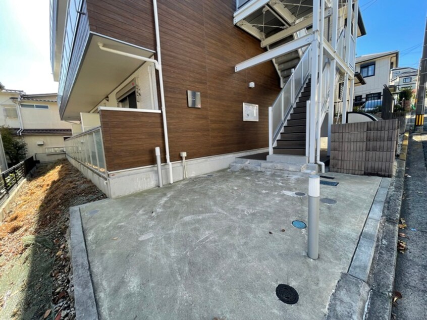 外観写真 リブリ・ネオ上大岡