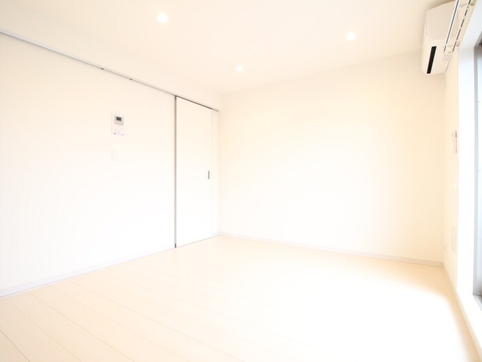 居室 リブリ・ネオ上大岡