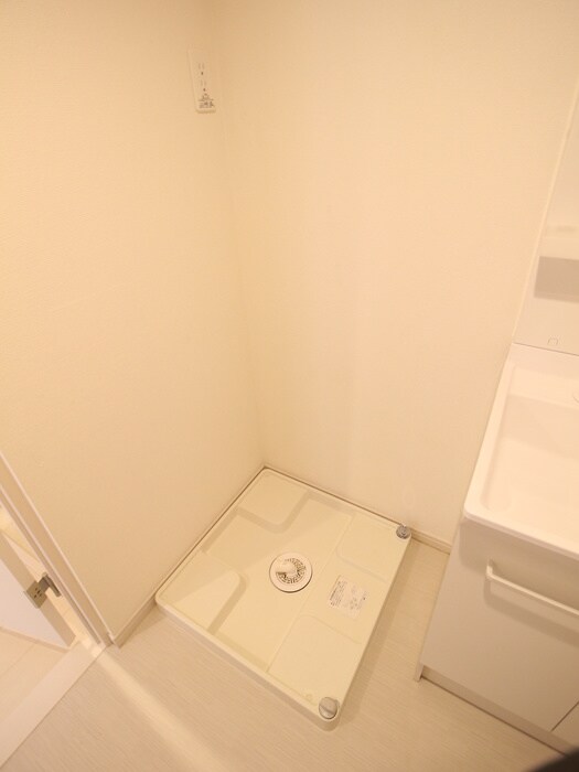 洗濯機置場 リブリ・ネオ上大岡