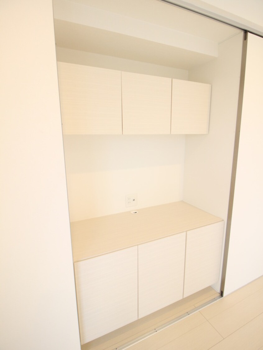 収納 リブリ・ネオ上大岡