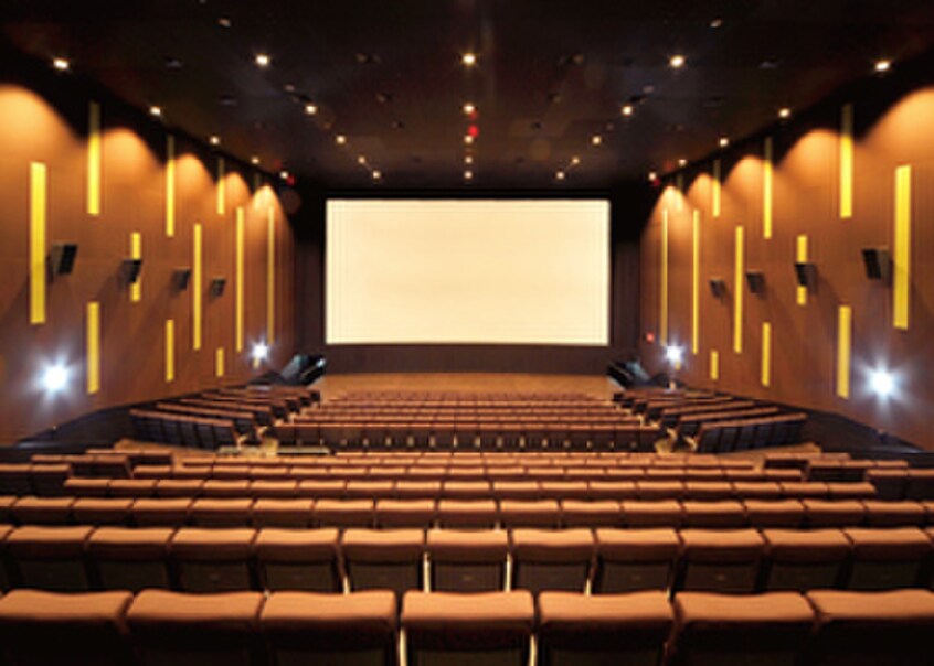 TOHOシネマズ 上大岡(映画館)まで1000m リブリ・ネオ上大岡