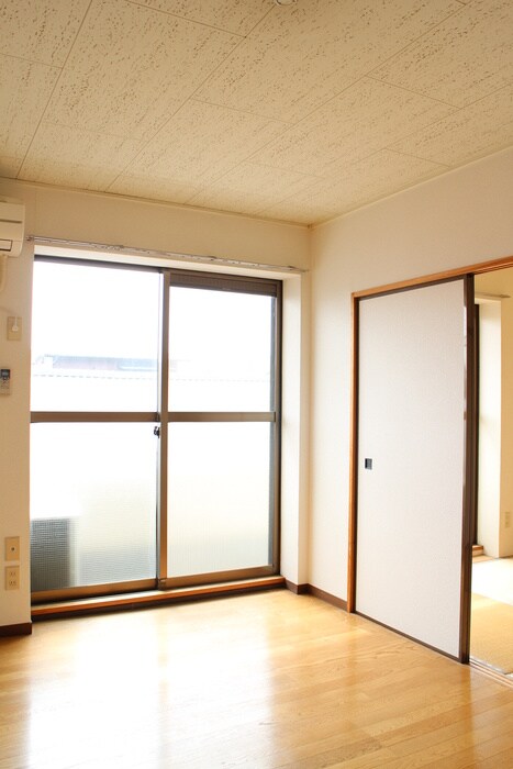 居室 サンライズ百合丘