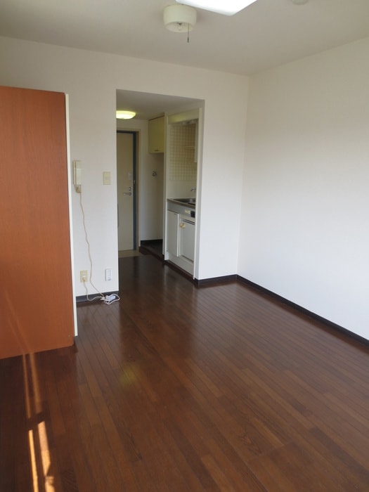 居室 ﾚｲｴｸｾﾚﾝﾄﾘﾊﾞ-ｻｲﾄﾞ磯子(401)