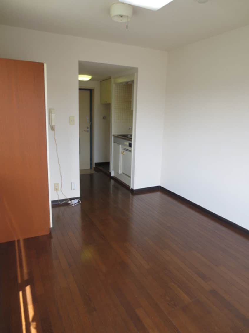 居室 ﾚｲｴｸｾﾚﾝﾄﾘﾊﾞ-ｻｲﾄﾞ磯子(401)