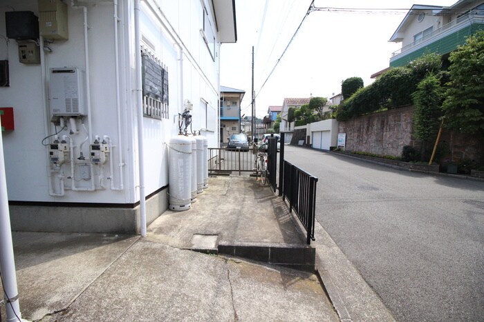 駐輪場 小川ハイツ