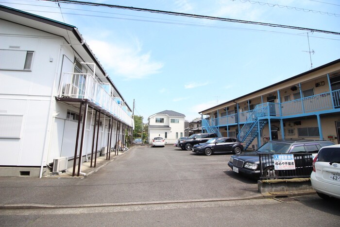 駐車場 小川ハイツ