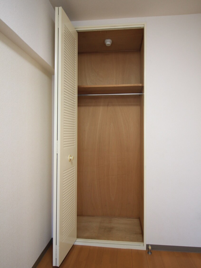 収納 翠峯壱番館