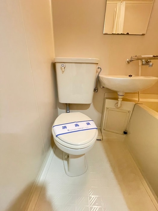 トイレ ﾗｲｵﾝｽﾞﾏﾝｼｮﾝ新横浜Ｂ館(107)