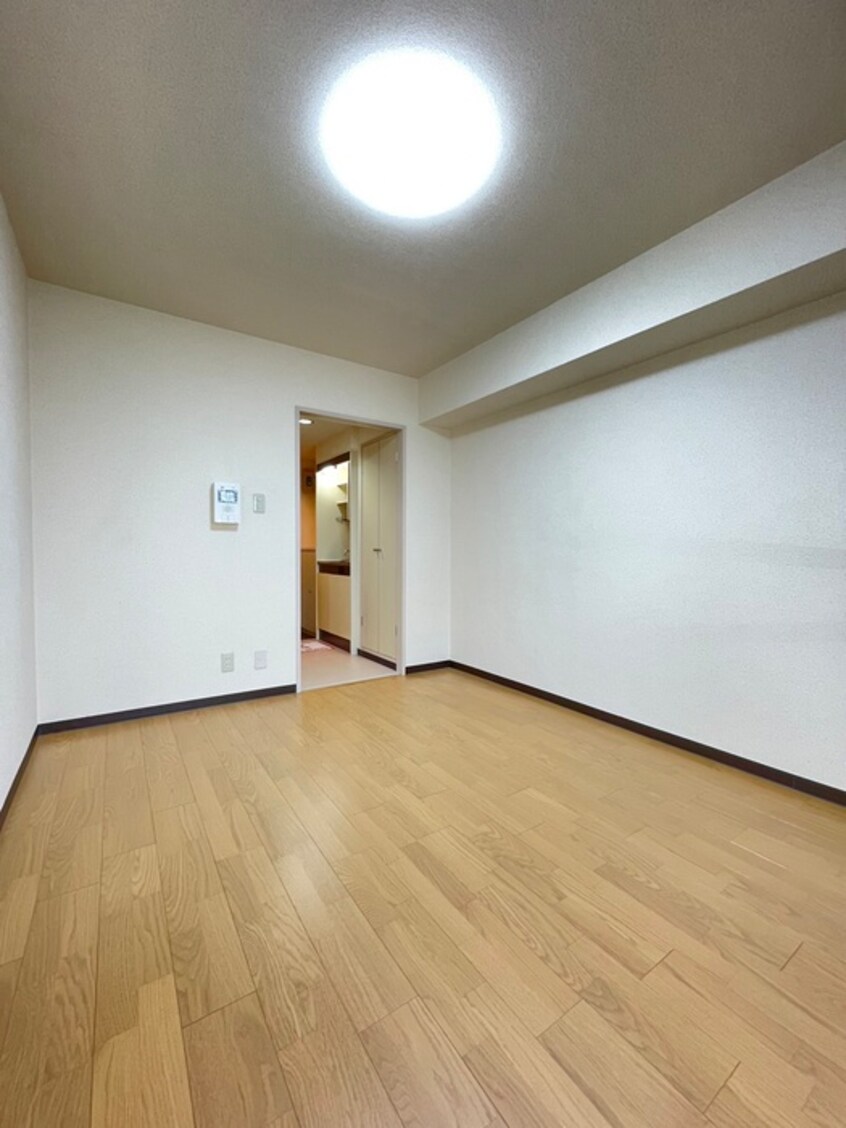 居室 ﾗｲｵﾝｽﾞﾏﾝｼｮﾝ新横浜Ｂ館(107)