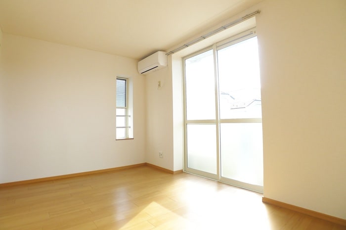 居室 ルミエ－ルＣ