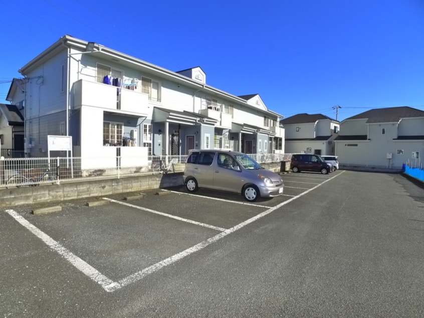 駐車場 ルミエ－ルＣ