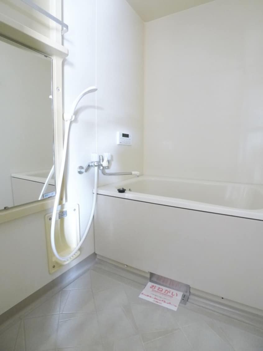 バス／シャワールーム等 ルミエ－ルＣ