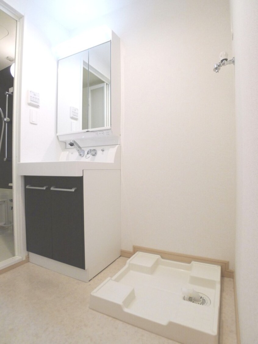 洗濯機置場 アヴニールヒルズ