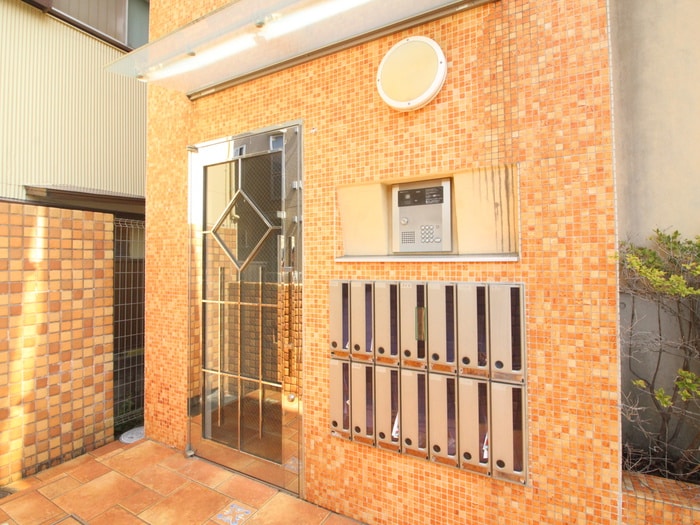 エントランス部分 メゾン・ボナール