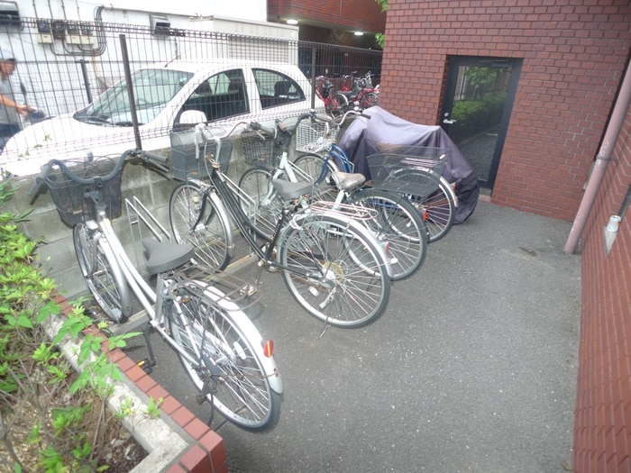 駐輪場 ラフィナ－ト・エム